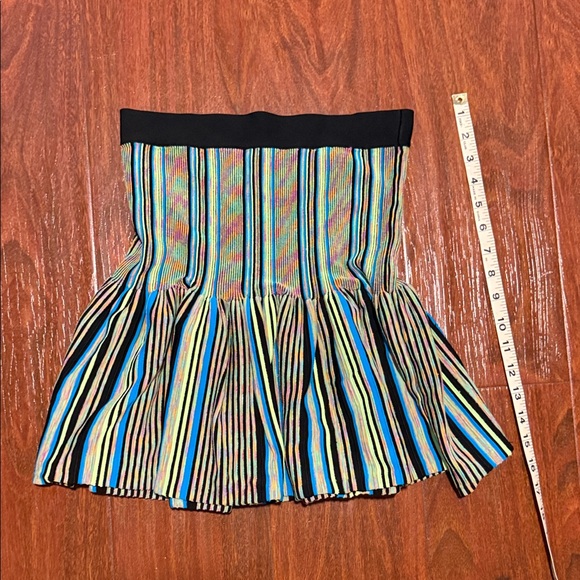 BCBGMaxAzria Multicolor Striped strapless top - Picture 4 of 4
